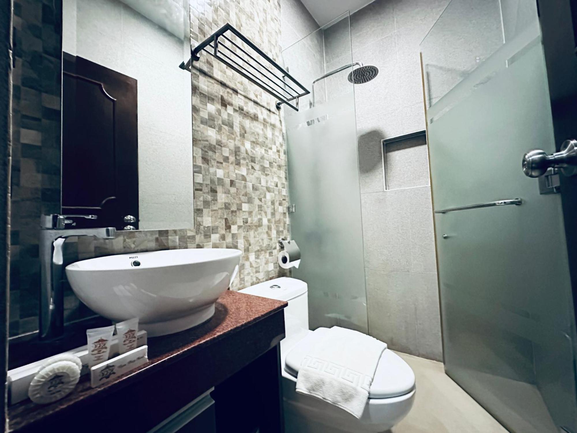 Vigan Plaza Hotel ภายนอก รูปภาพ
