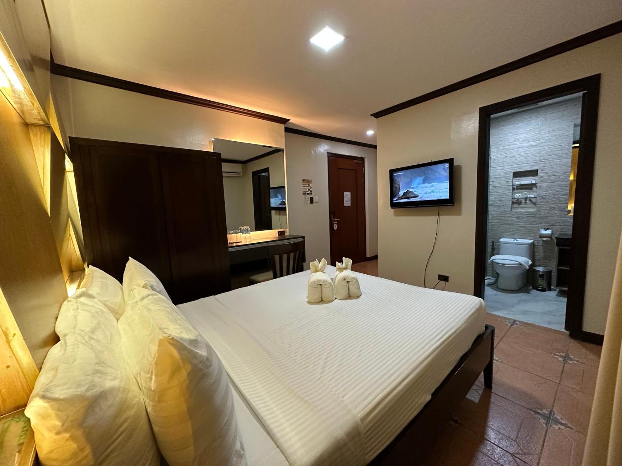 Vigan Plaza Hotel ภายนอก รูปภาพ